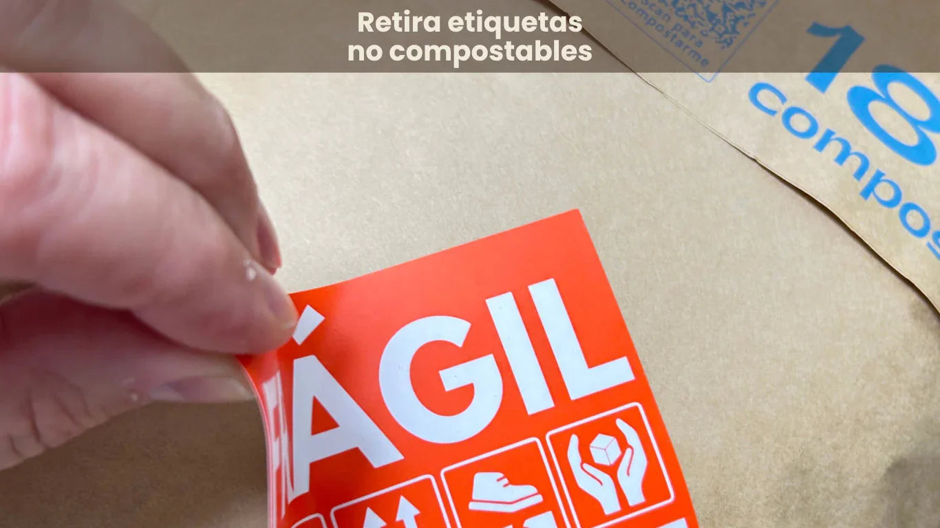 Retira etiquetas no compostables